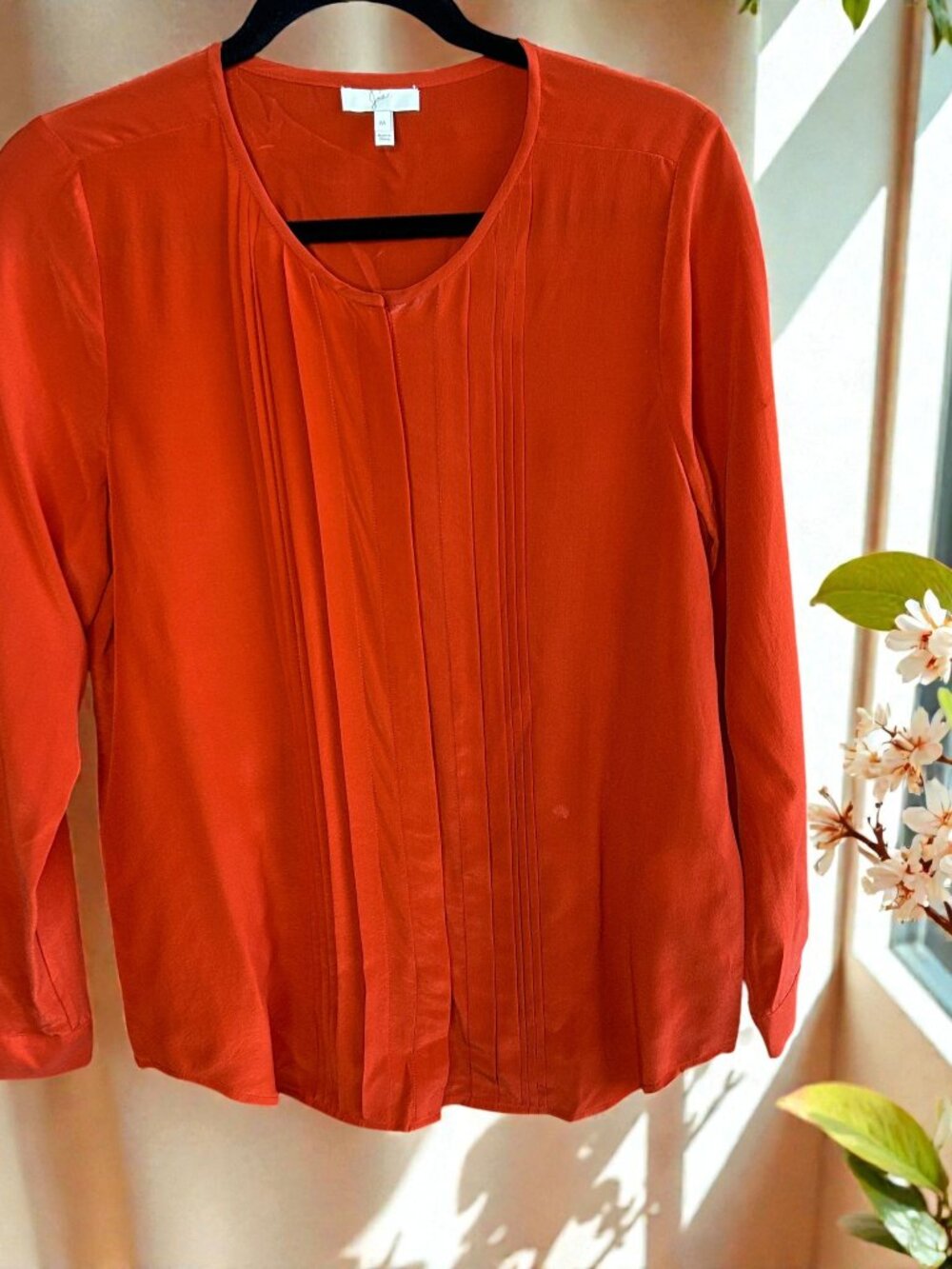 Joie 100% Silk Rust Pleat Front Blouse Size Medium